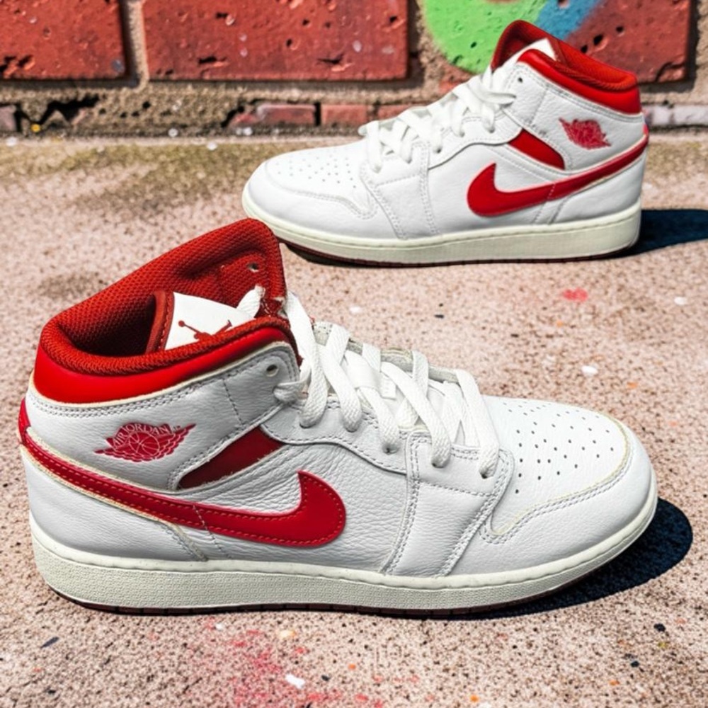 Air Jordan 1 Mid SE GS White Lobster Dune Red Youth 6.5Y BNIB Y2K Sneakers